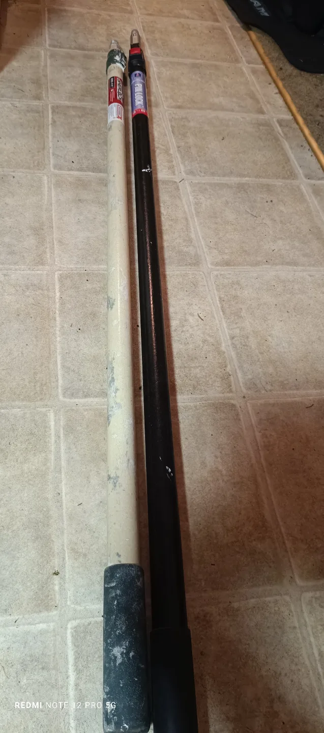 Wooster Sherlock & Contractor Pin Lock Extension Poles image indicator(2)