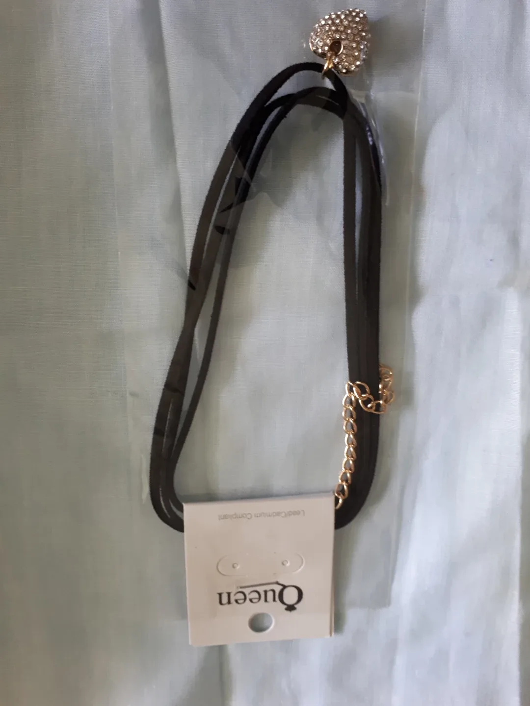 Brand new necklace and hair ties $1 each image indicator(3)