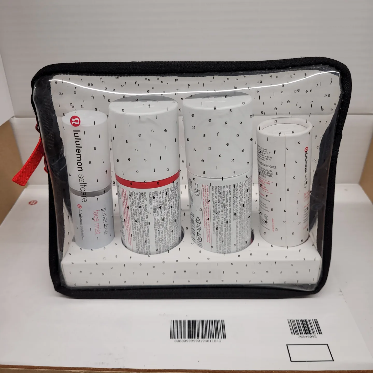 Lululemon travel toiletries cosmetics set image indicator(4)