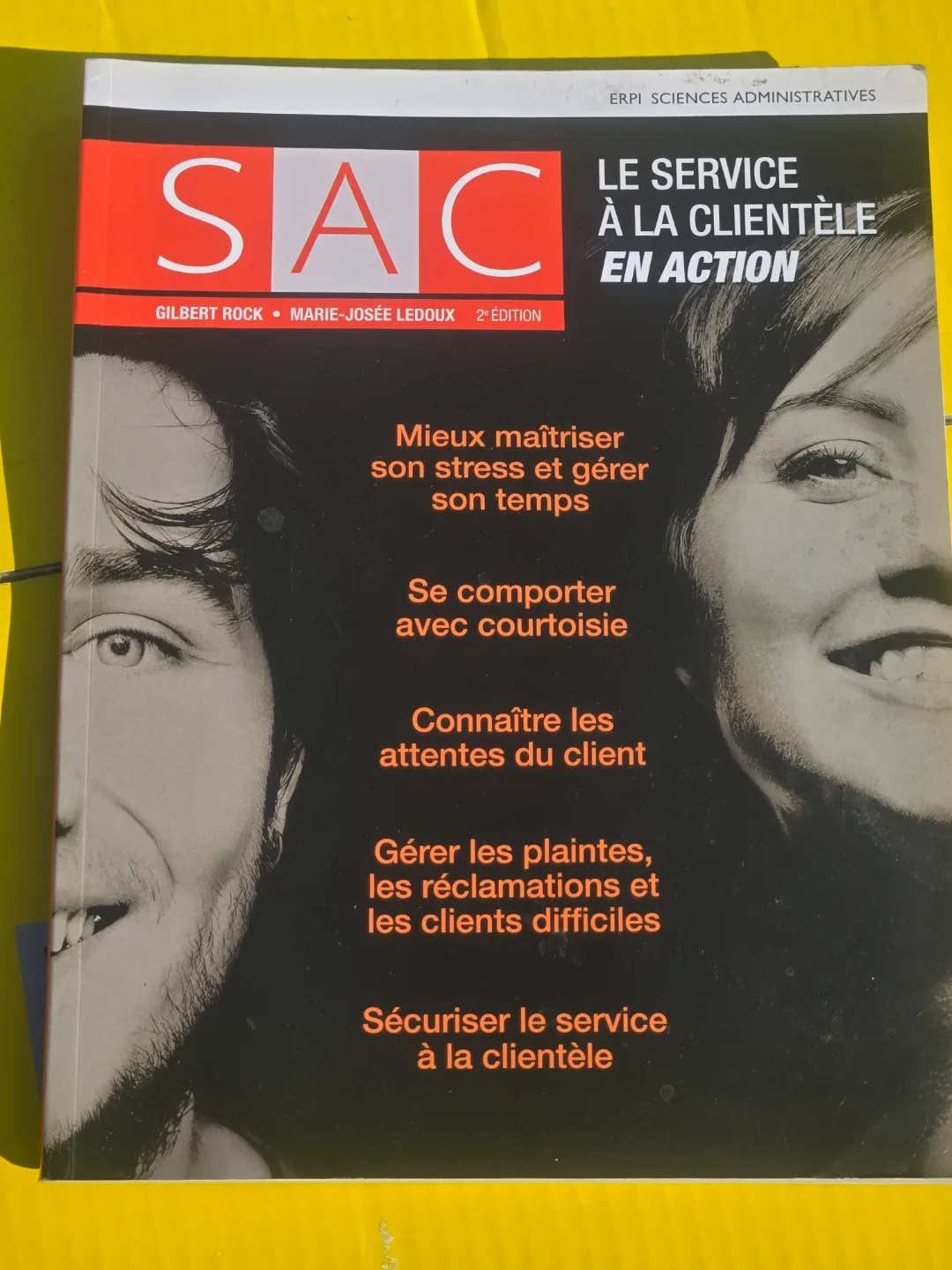 Textbook - Le service à la clientèle en action (2nd edition) thumbnail