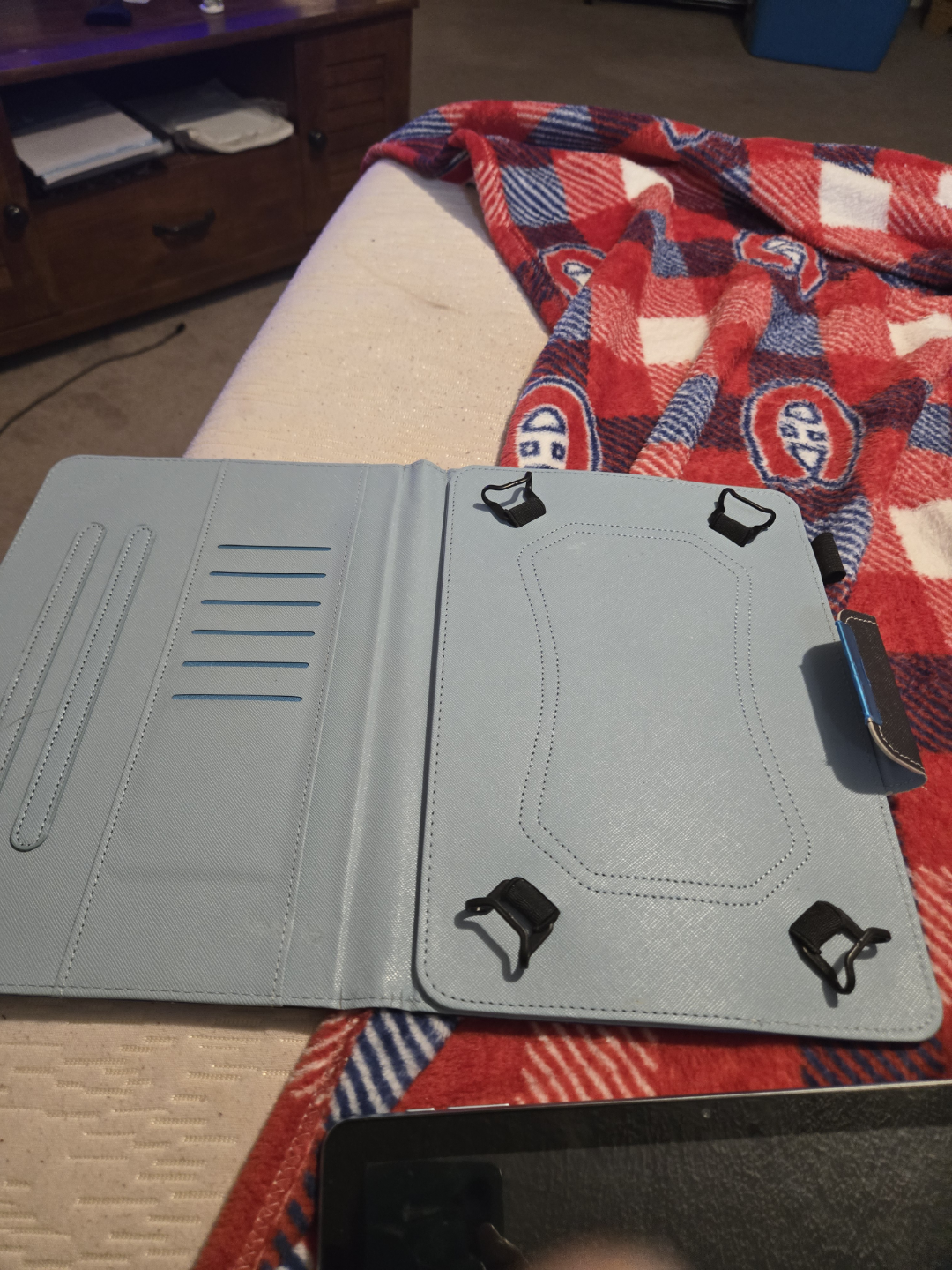 selling a 10 inch tablet - photo 3