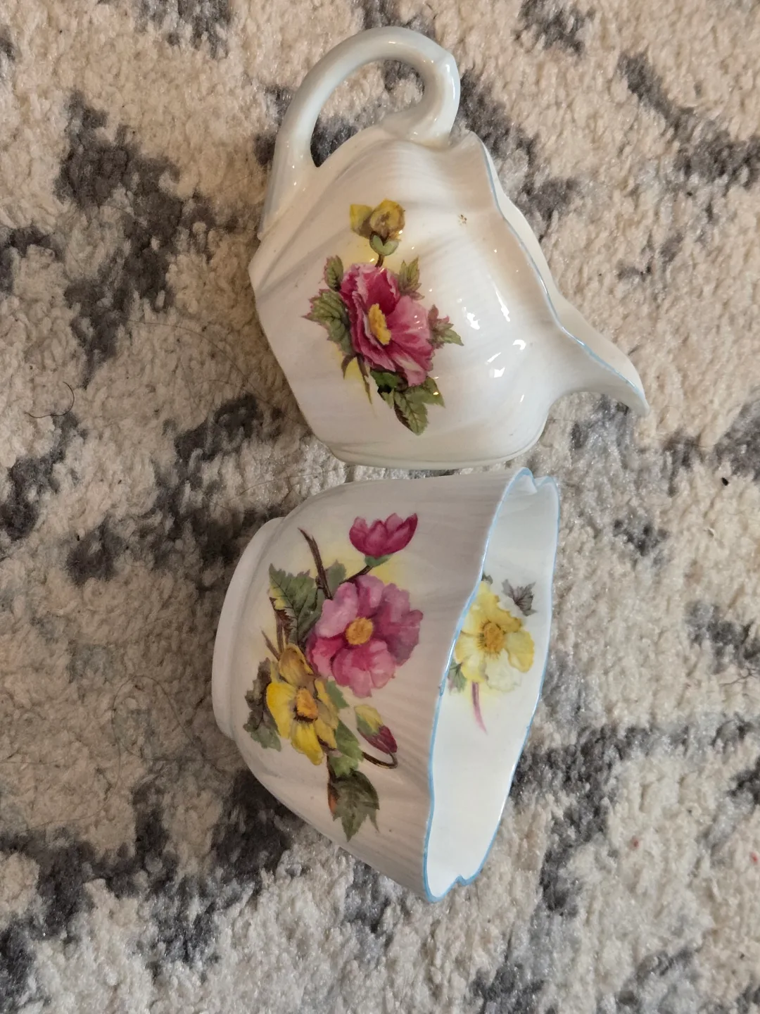 Vintage Shelley England Creamer and Sugar Bowl Set thumbnail