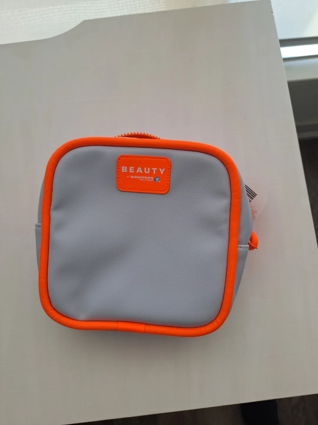 toiletry pouch thumbnail