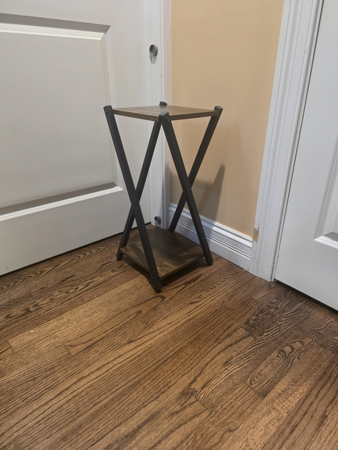 Rustic Industrial Plant Stand/Side Table, 23" - photo 2