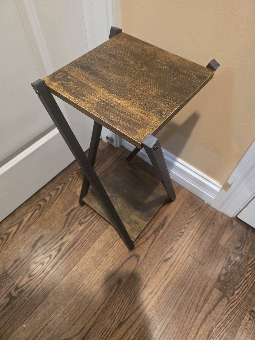 Rustic Industrial Plant Stand/Side Table, 23" - photo 4