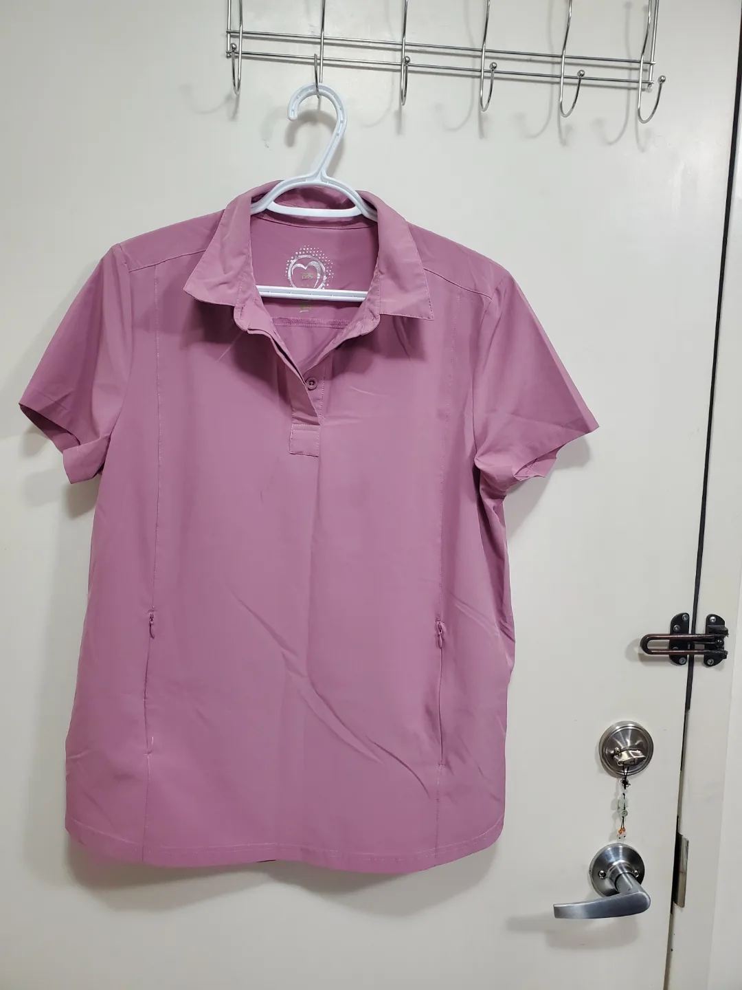 PSW/Nurse Scrubs Uniforms $4 each image indicator(8)