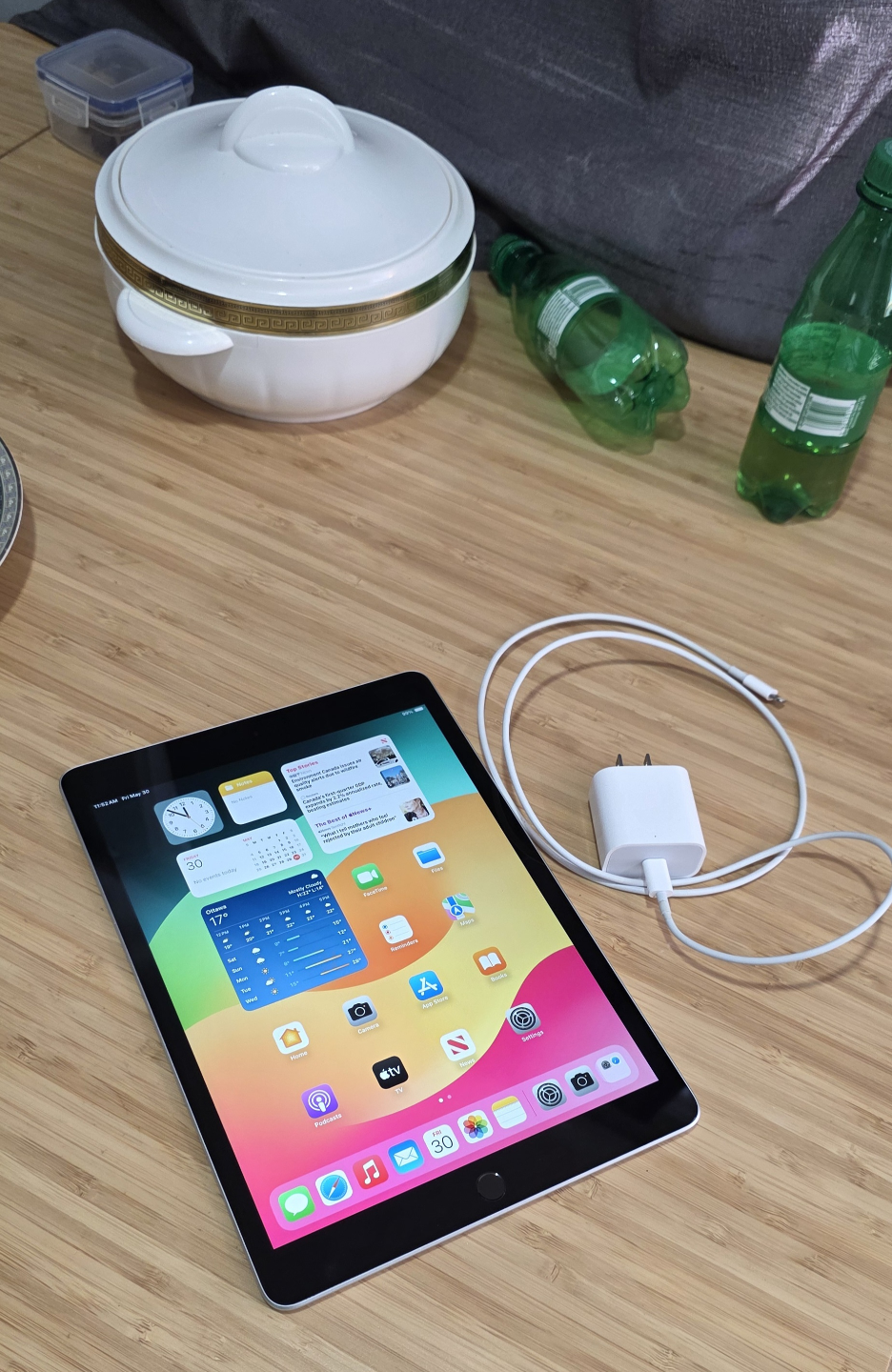 Apple iPad 9th Gen 64GB WiFi only - photo 3