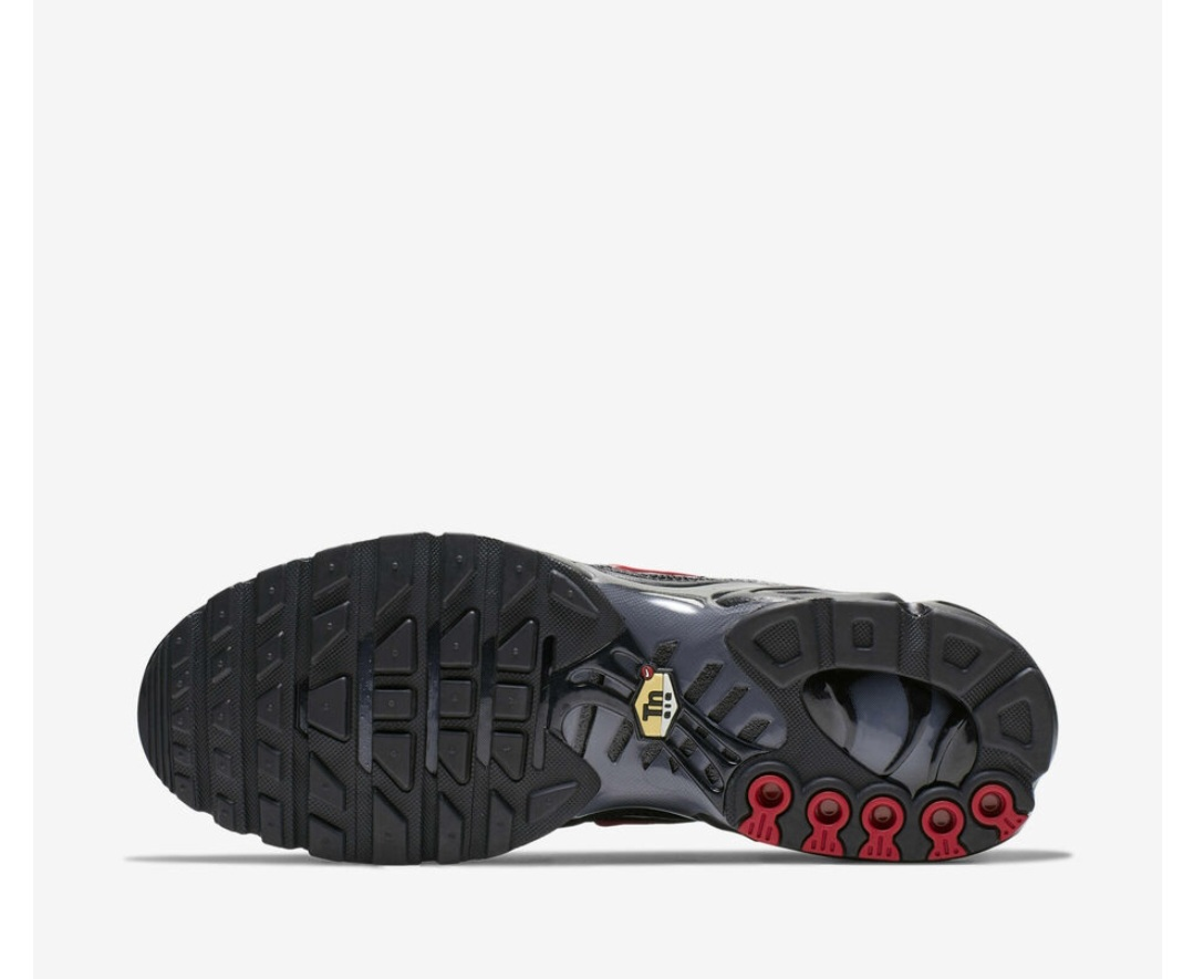 Nike Air Max Plus TN Sneakers - Black & Red - photo 3