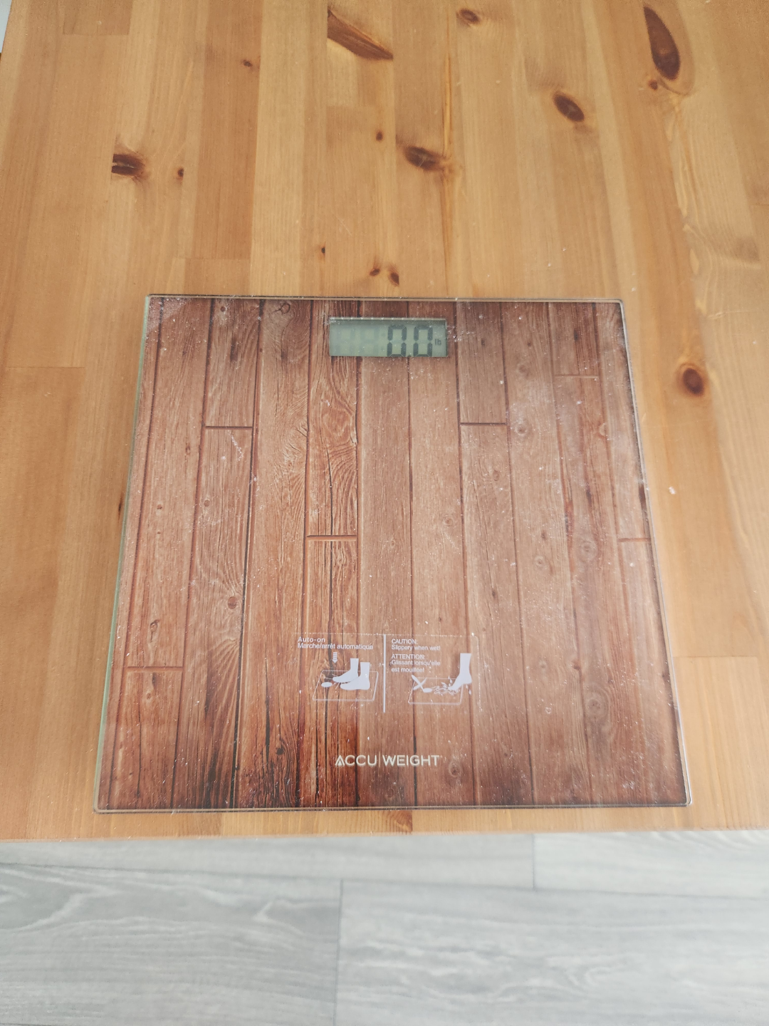 AccuWeight Bathroom Scale