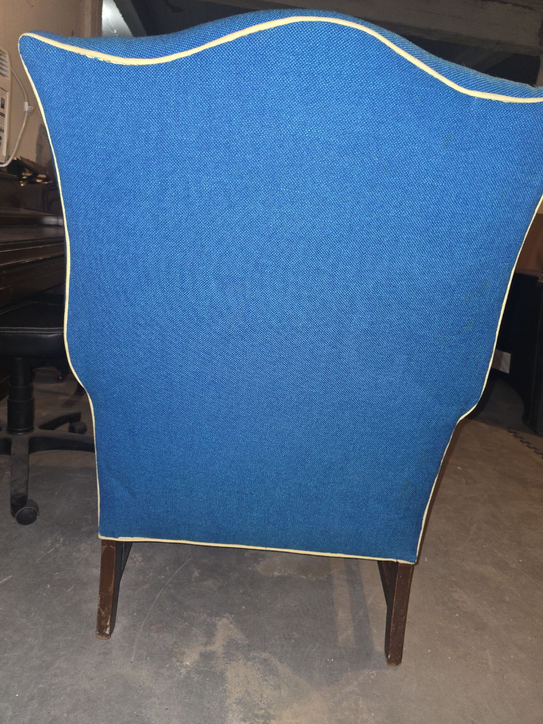 Blue Wingback Chair....!!!BEST OFFER!!!! - photo 2