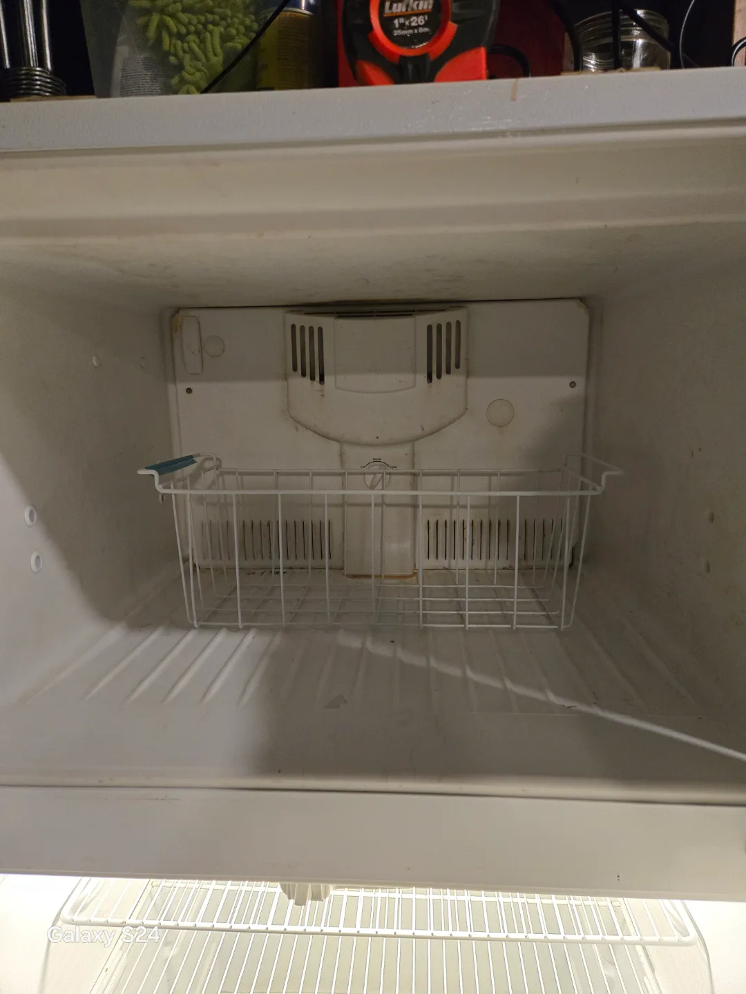 Used White Frigidaire Refrigerator image indicator(3)