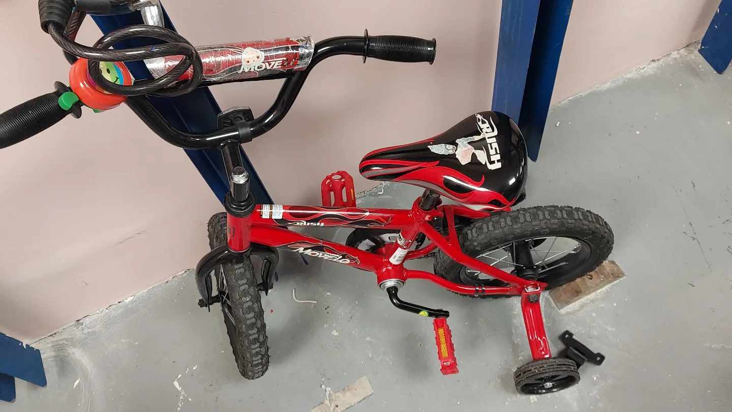 Kids' Red Movelo Rush 12" Bike with Training Wheels image indicator(3)