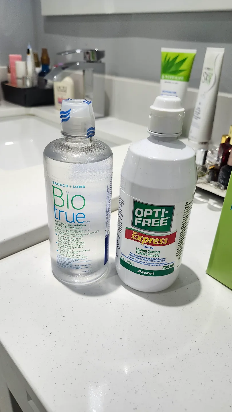 Contact Lens Solution-  Biotrue  with free opti-free solution image indicator(3)