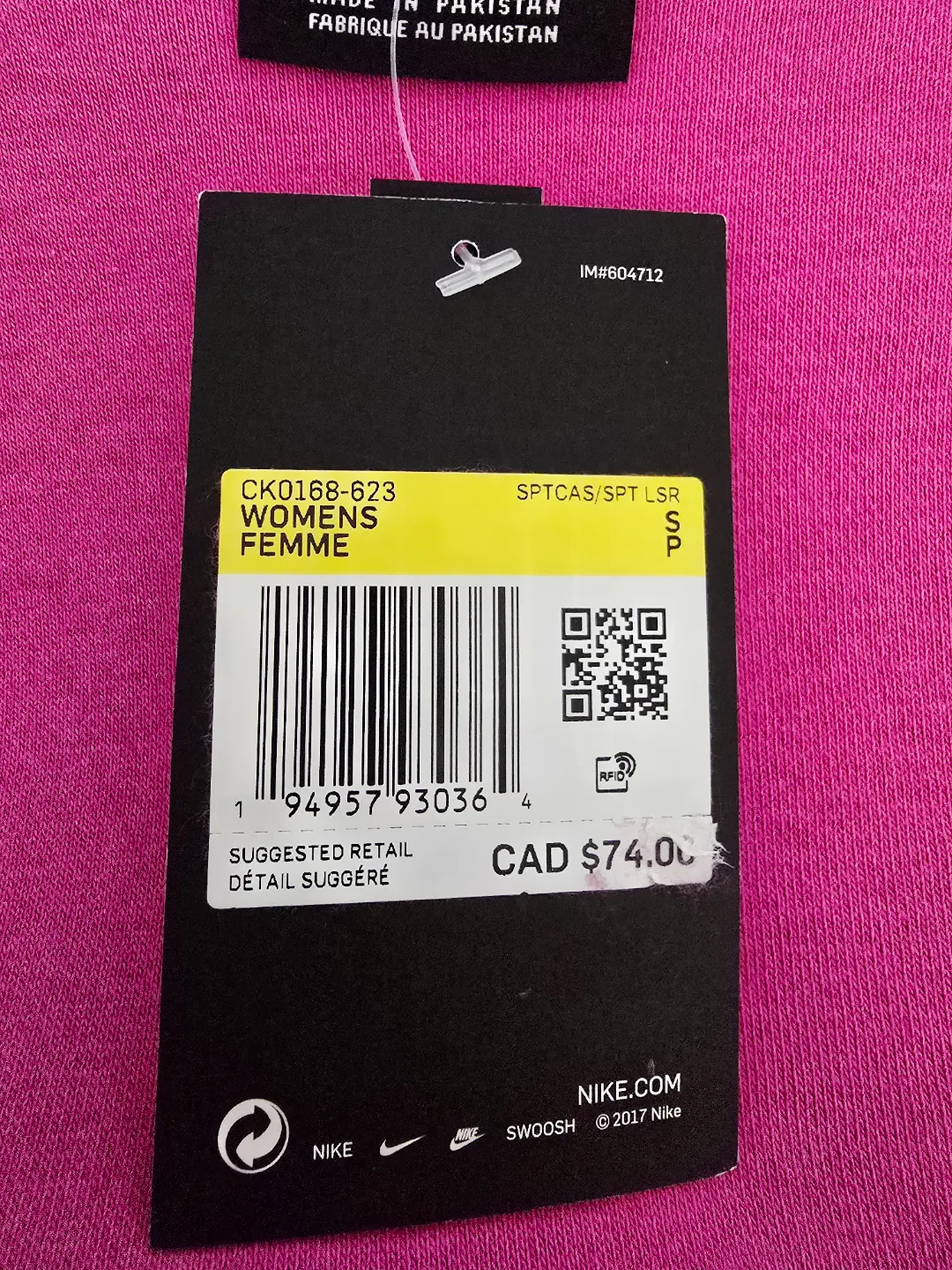 New Nike Loose Fit Women's Sweatshirt image indicator(4)