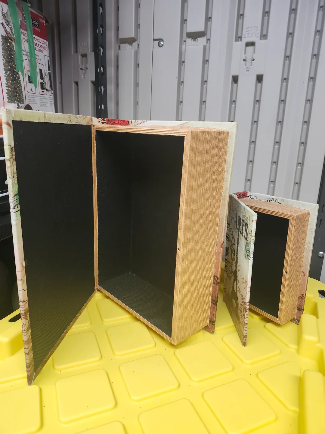 Set of 2 Paris-themed Storage Boxes image indicator(2)