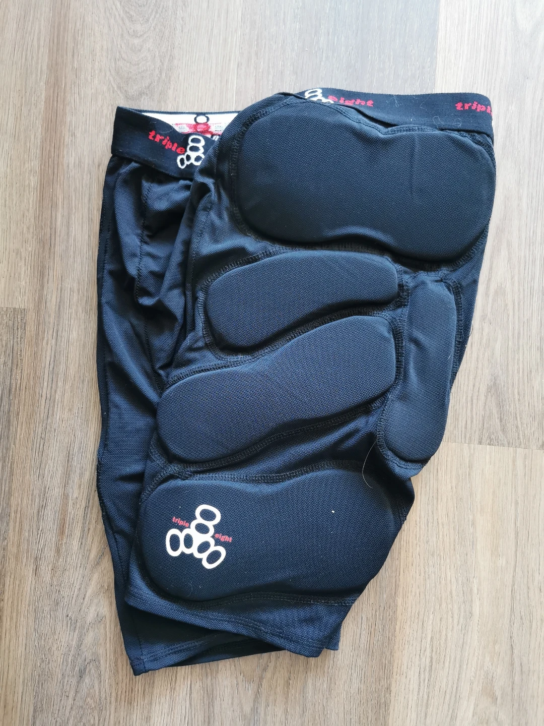 Triple Eight Bumsaver Shorts, Size Large - photo 2