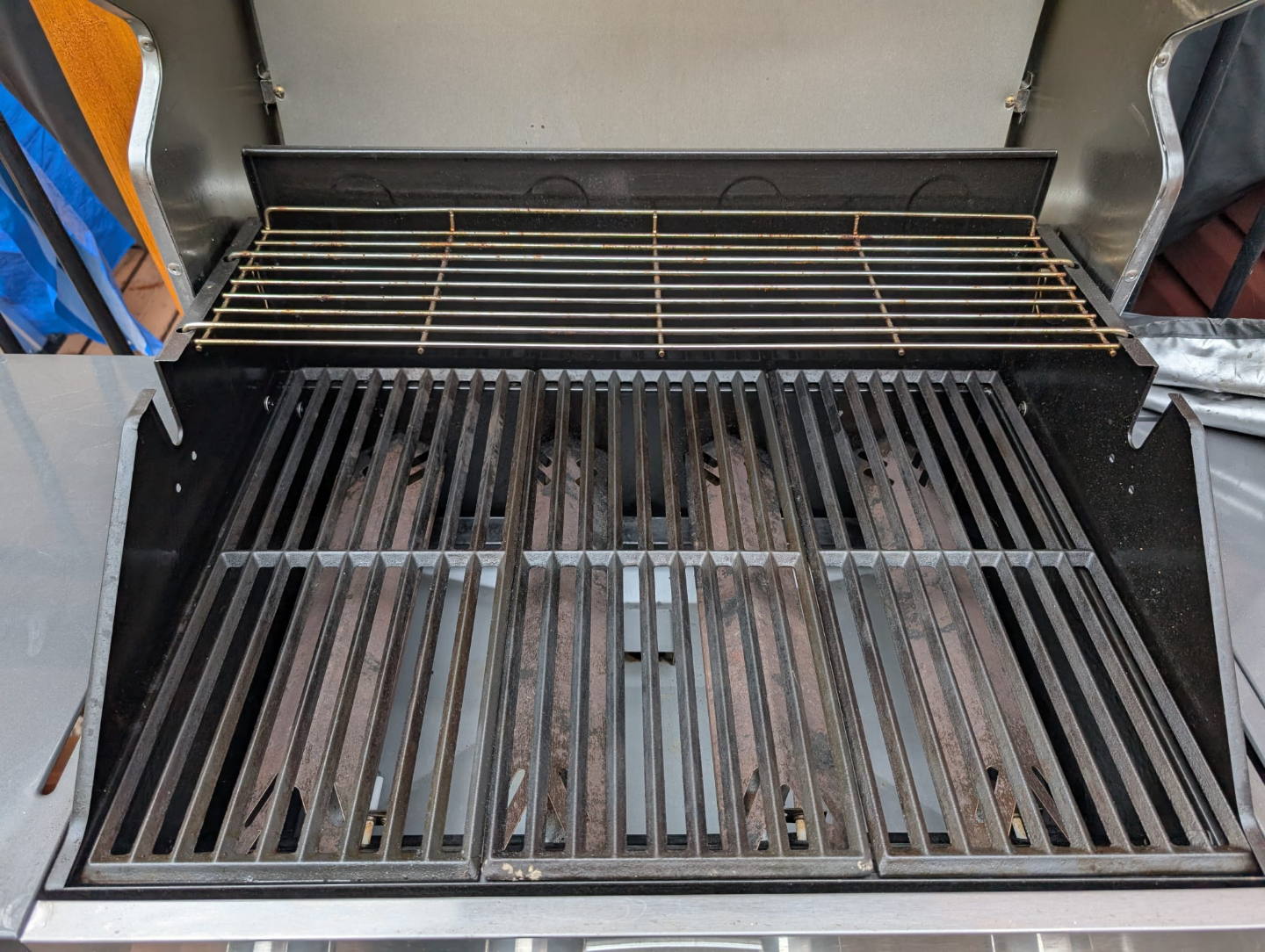 gas grill Cuisinart 4 burners - photo 2