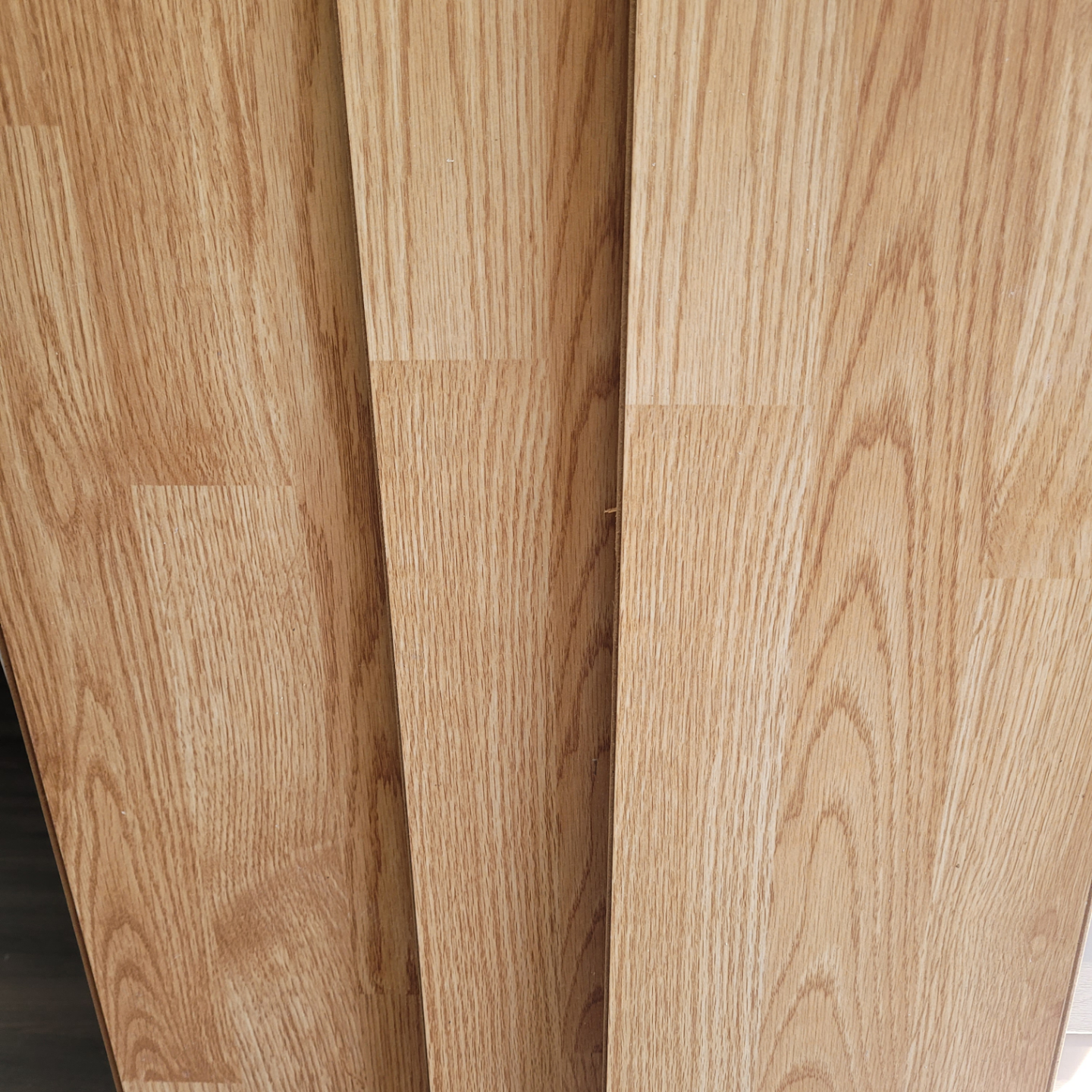 Light Oak Laminate Flooring