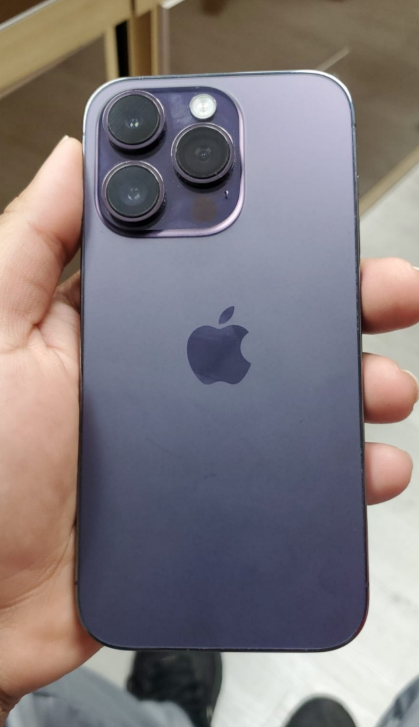 Like new Apple iPhone 14 Pro - 128GB - Unlocked!