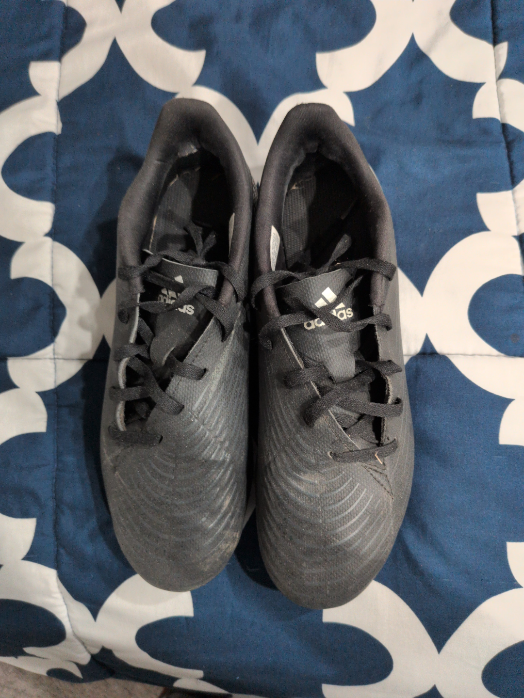 Adidas Soccer Cleats - Size 7 - photo 4