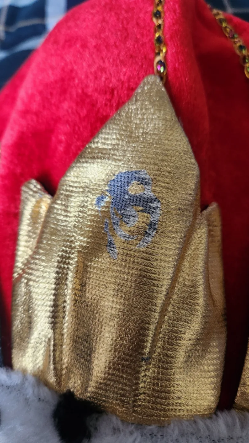 Beistle 60705-R Red Plush Imperial Queen's Crown image indicator(3)