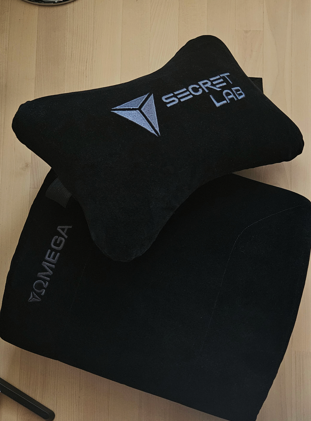 Secretlab Omega 2020 Gaming Chair - photo 3