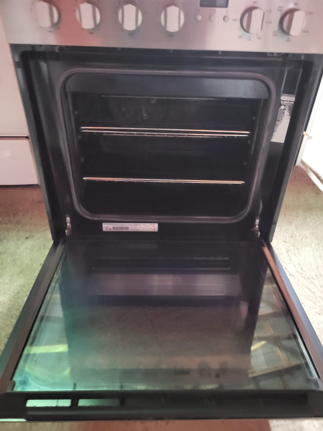 Frigidaire CFEF747SRS 24-inch Freestanding Electric Range - photo 2