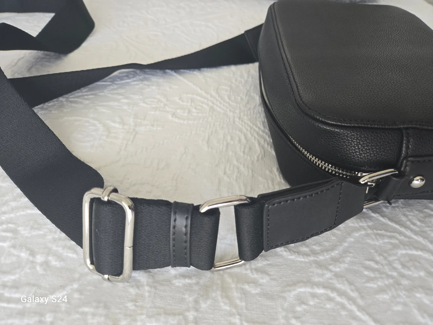 Polo Ralph Lauren Black Crossbody Bag image indicator(3)