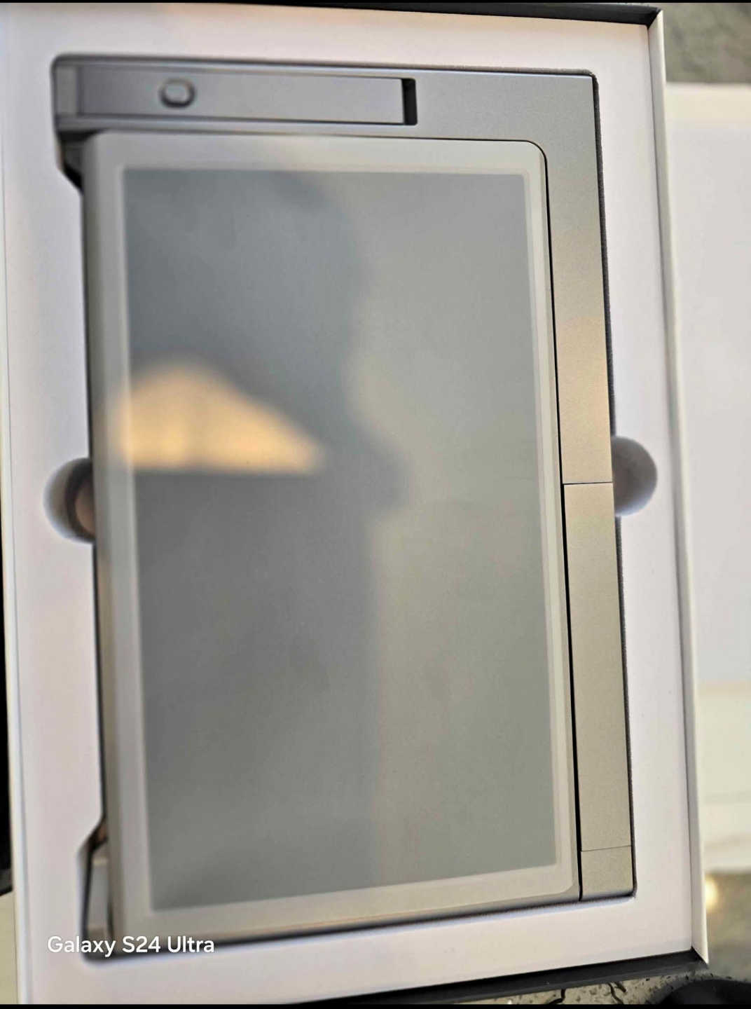 Portable Laptop Extended Screen – Like New! - photo 2