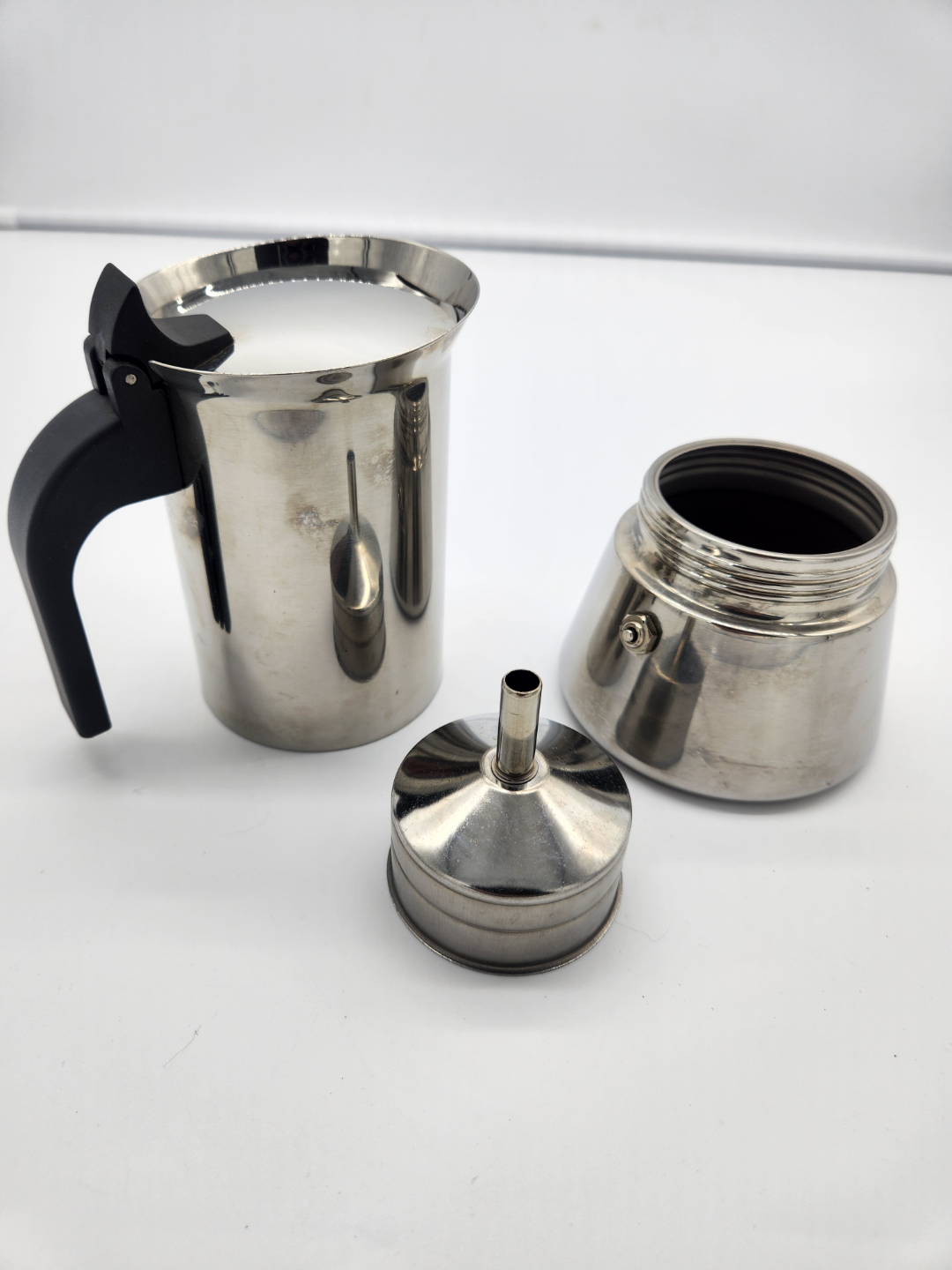 Bialetti Venus Stainless Steel Stovetop Espresso Maker - photo 4