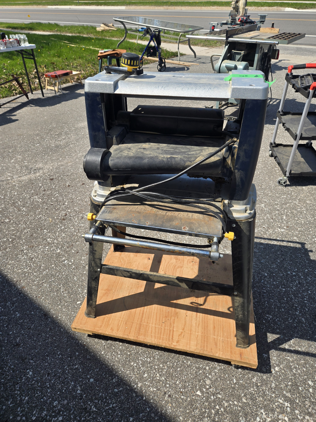 Mastercraft 12 1/2 Thickness Planer - photo 3