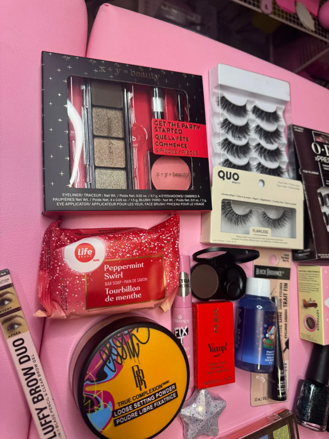 Huge Makeup and Beauty Bundle - Eyeshadow Palettes, Lashes, thumbnail