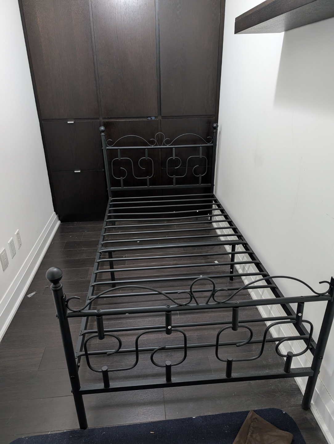 Black Metal Twin Bed Frame - photo 2
