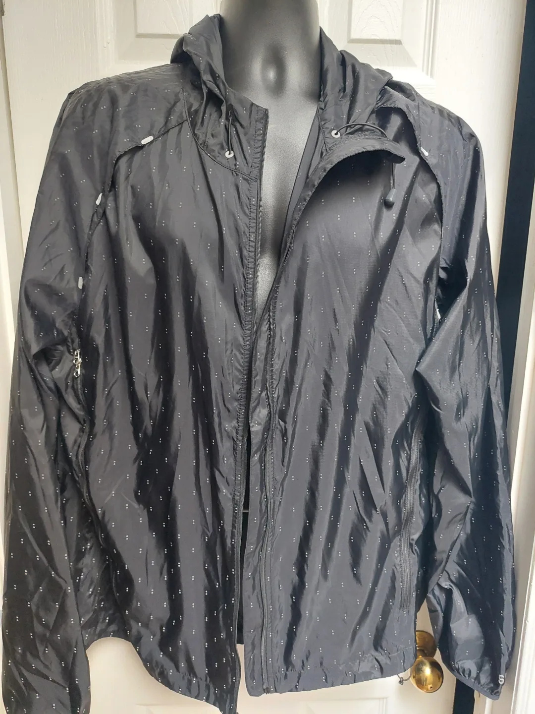 Men's Black Nike NSW Windrunner Jacket thumbnail
