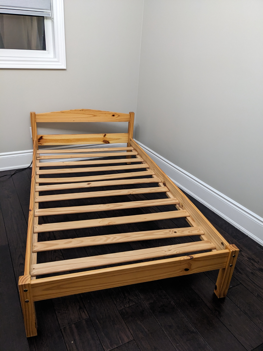 Twin size bed frame - photo 2