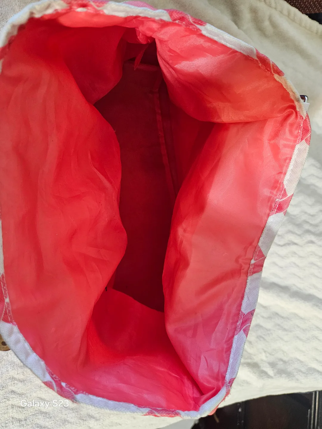 Pink and White Tote Bag with Bamboo Handles🧡 image indicator(3)