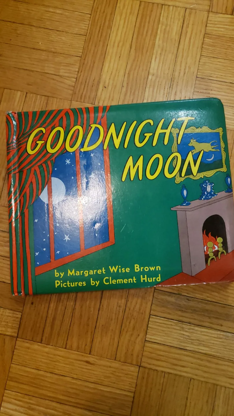 Goodnight Moon Children's Book 🏒 thumbnail