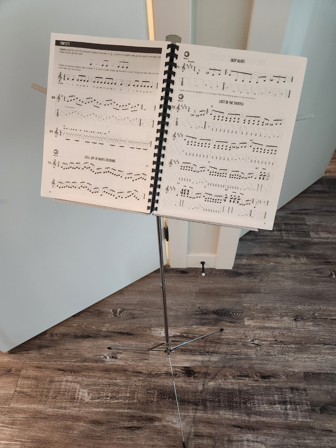 Collapsible Music Stand - photo 3