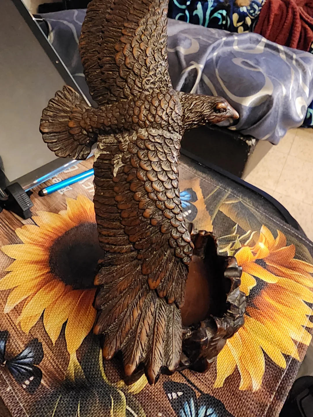 Vintage Eagle Ashtray Figurine image indicator(5)