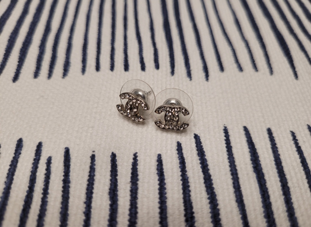 Chanel crystal cc logo stud earrings