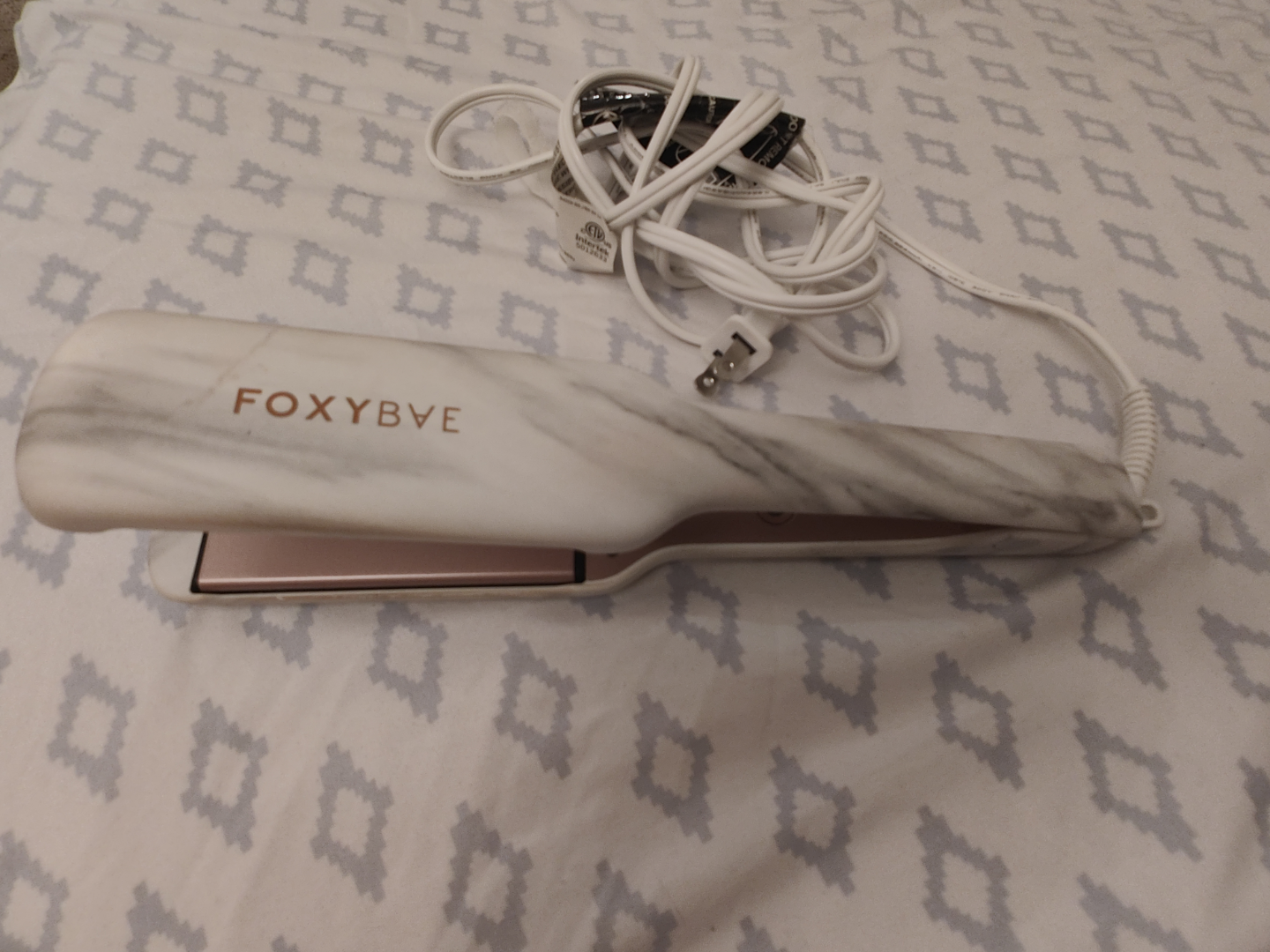 FoxyBae 1.75" Wide CERAMIC HAIR STRAIGHTENER