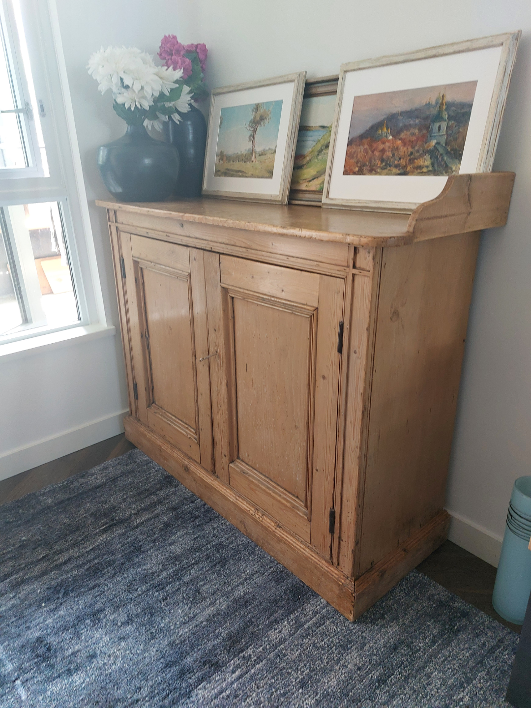 Antique pine hutch cabinet - photo 2