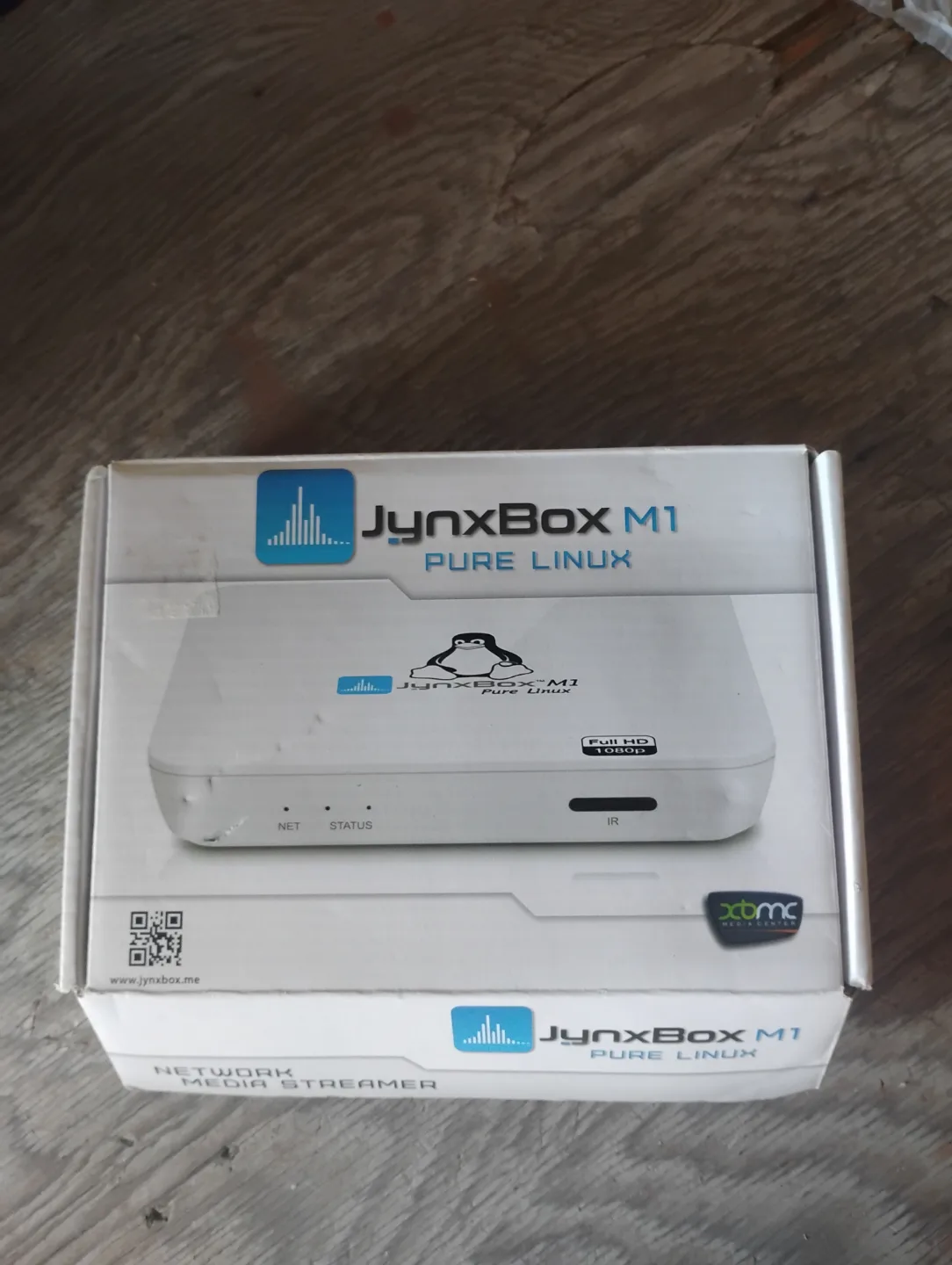 JynxBox M1 Pure Linux Network Media Streamer thumbnail