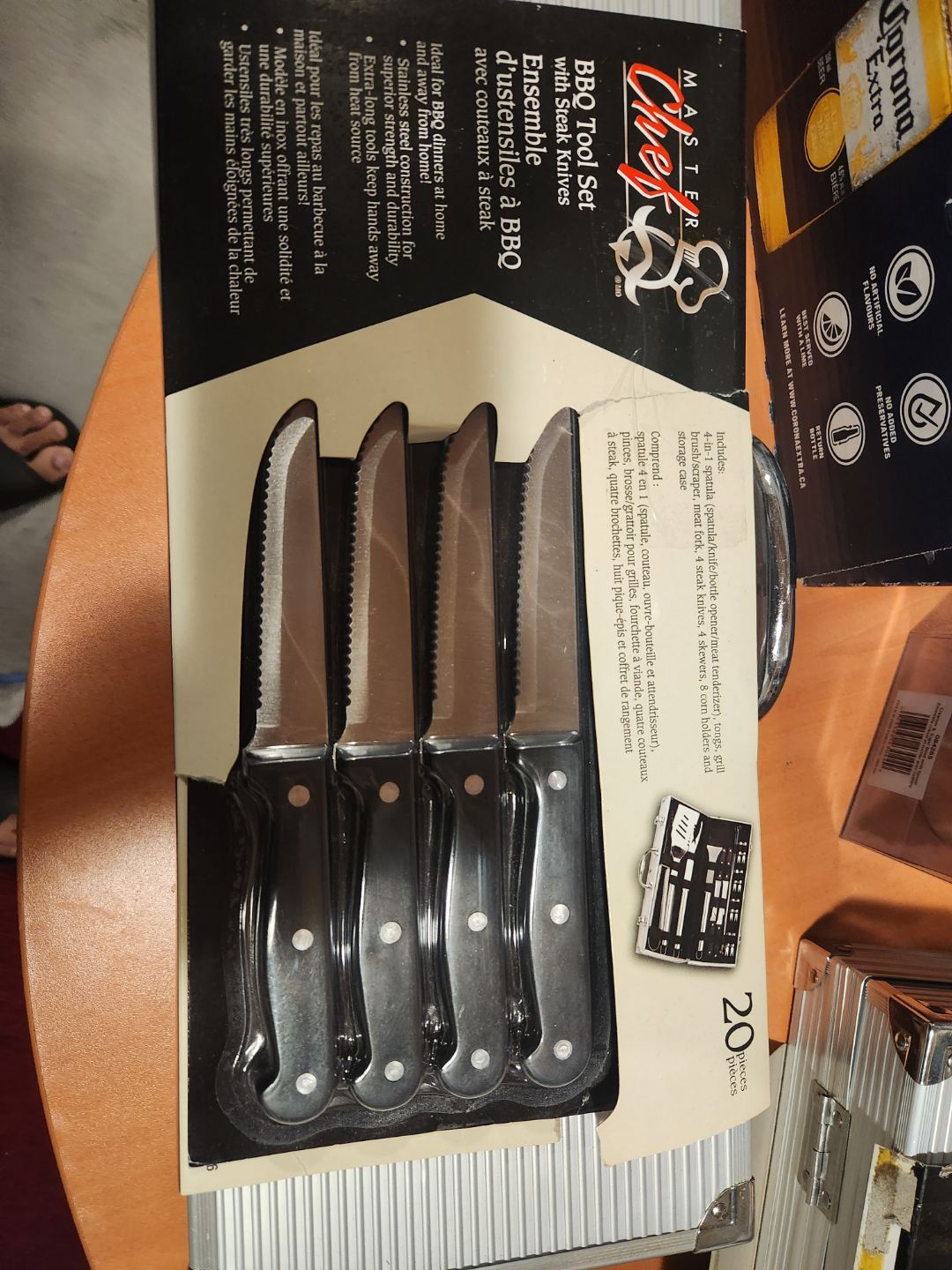 Master Chef 20-Piece BBQ Tool Set with Steak Knives