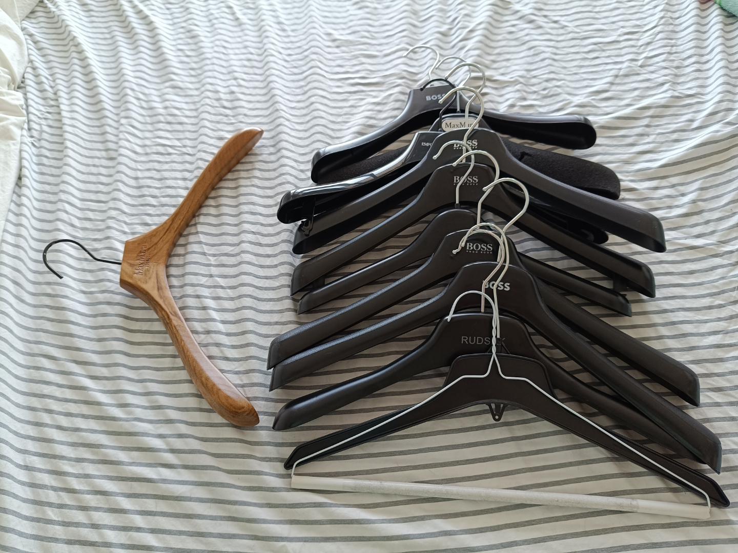 Hangers (set of ~10)