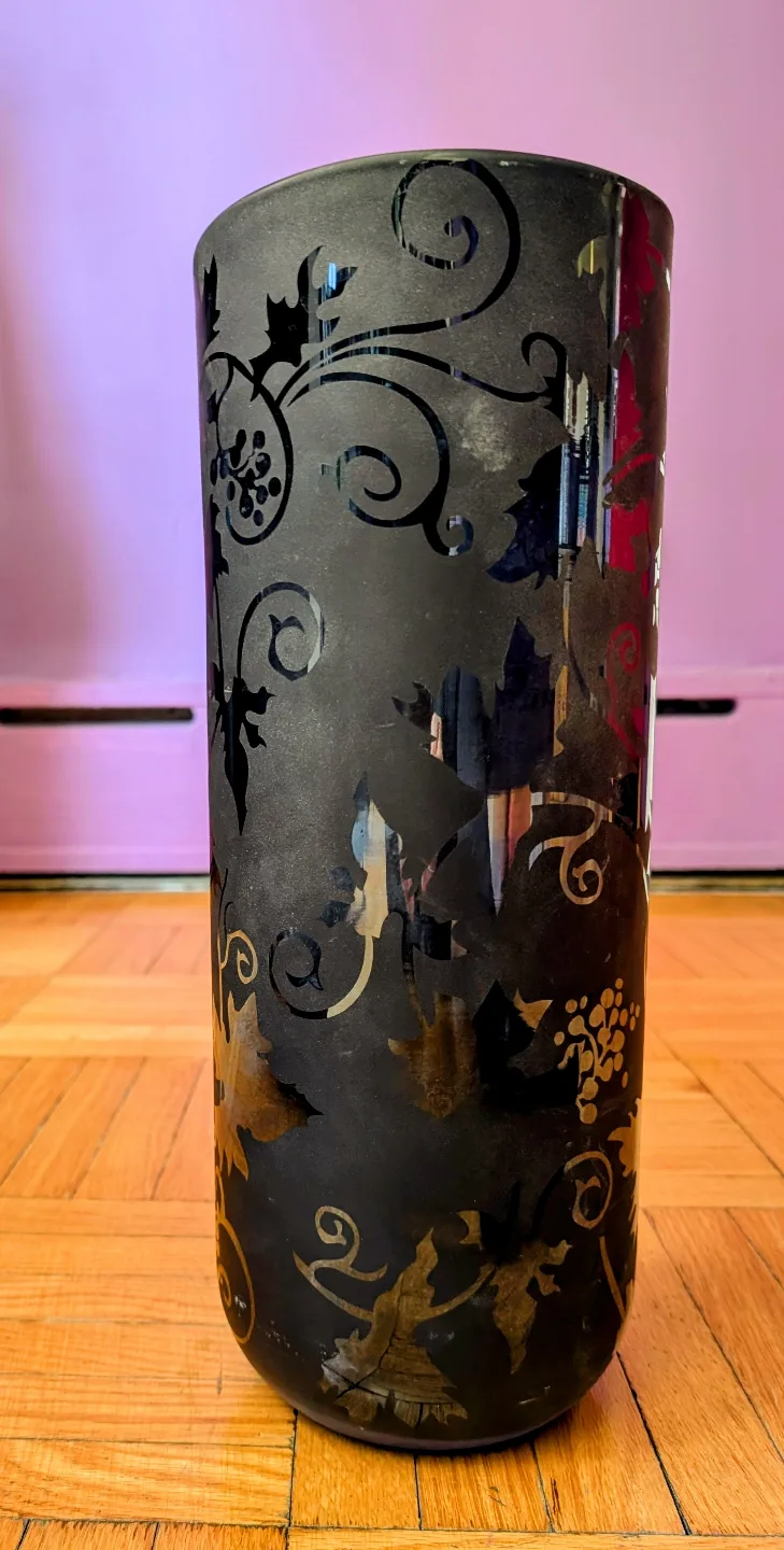 Elegant Black Glass Vase with Gold Leaf Design thumbnail
