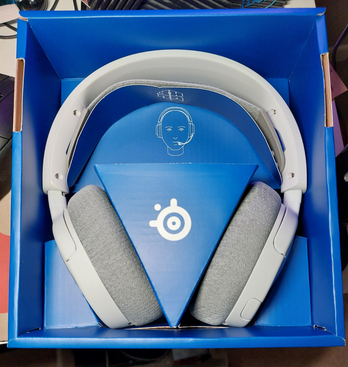 Wired Headphones w/ Mic (SteelSeries) - photo 4