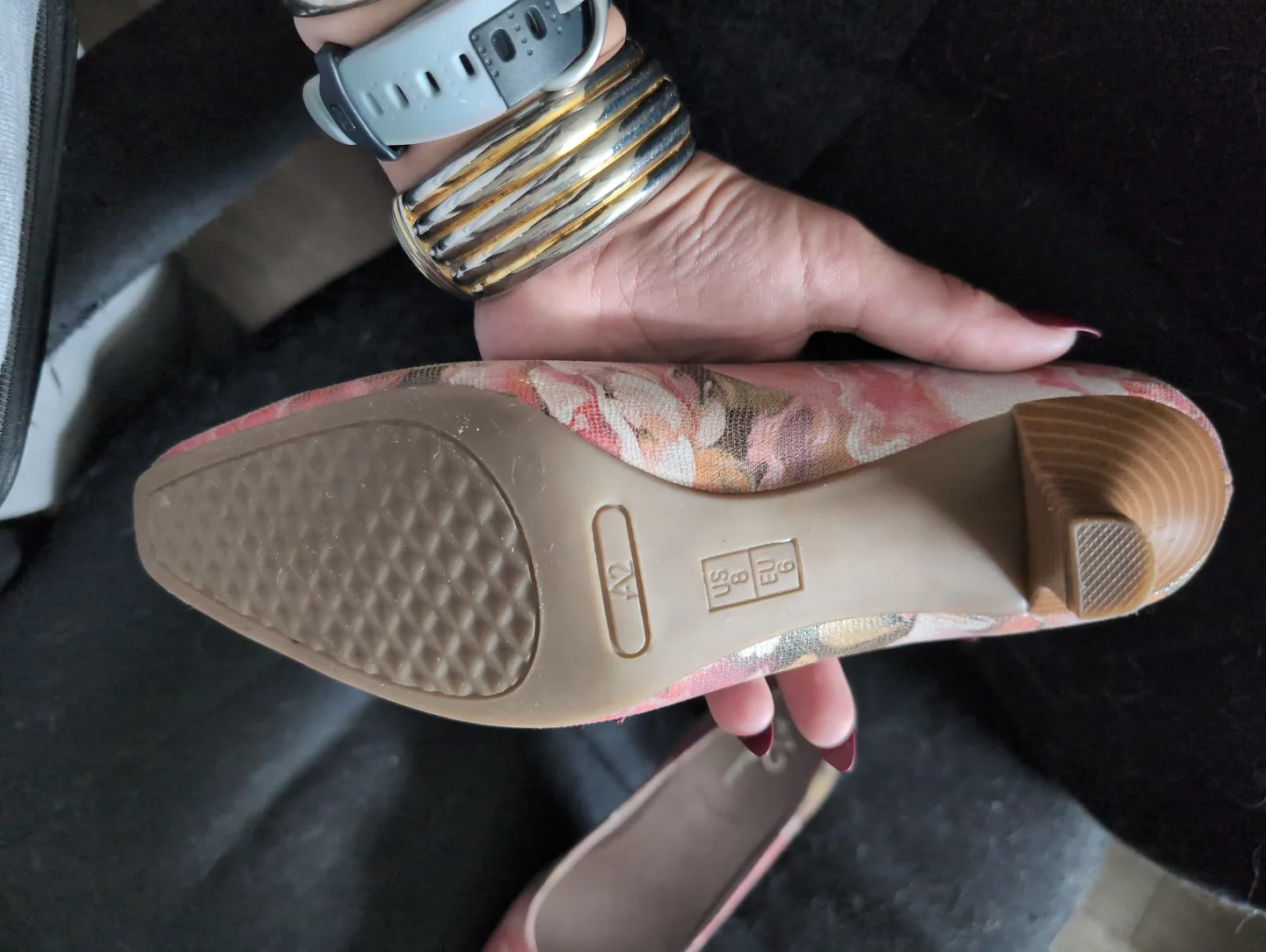 Women's Aerosoles Floral Low Heels, Size 8. image indicator(3)