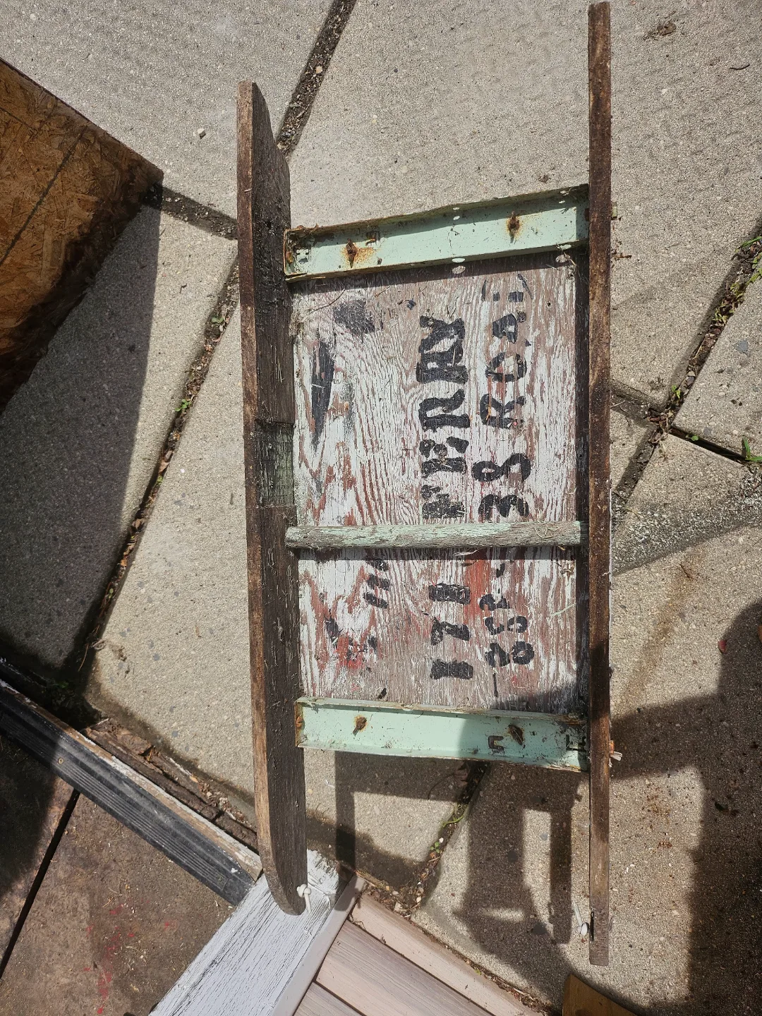 Vintage Wooden sled image indicator(4)
