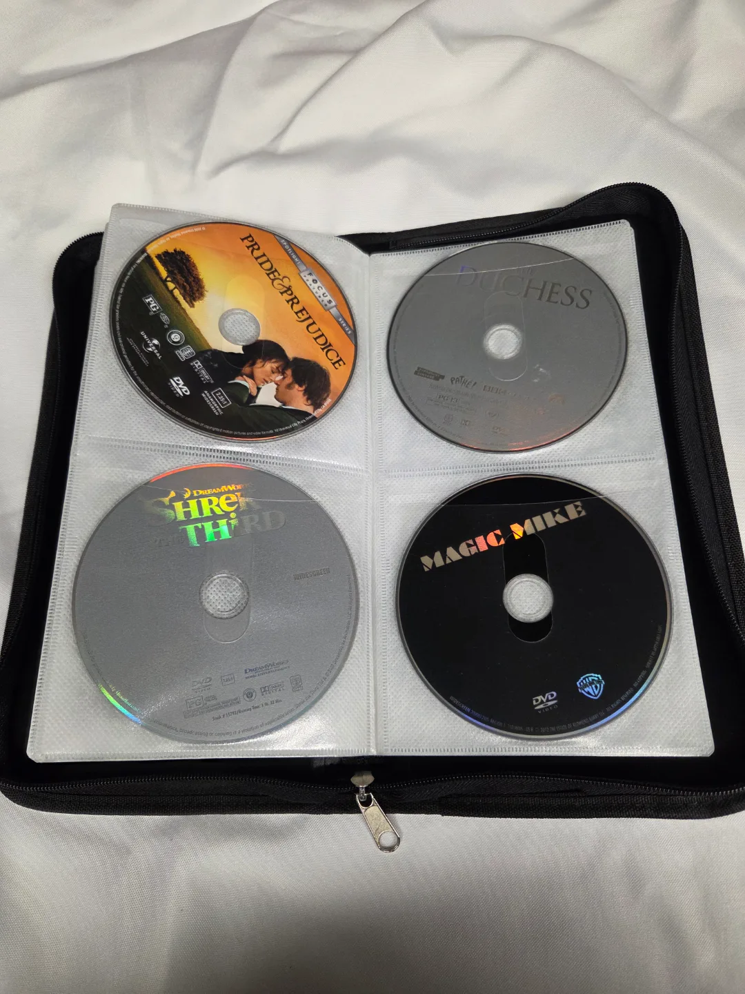 DVD Movie Collection - 20 Discs+ image indicator(8)